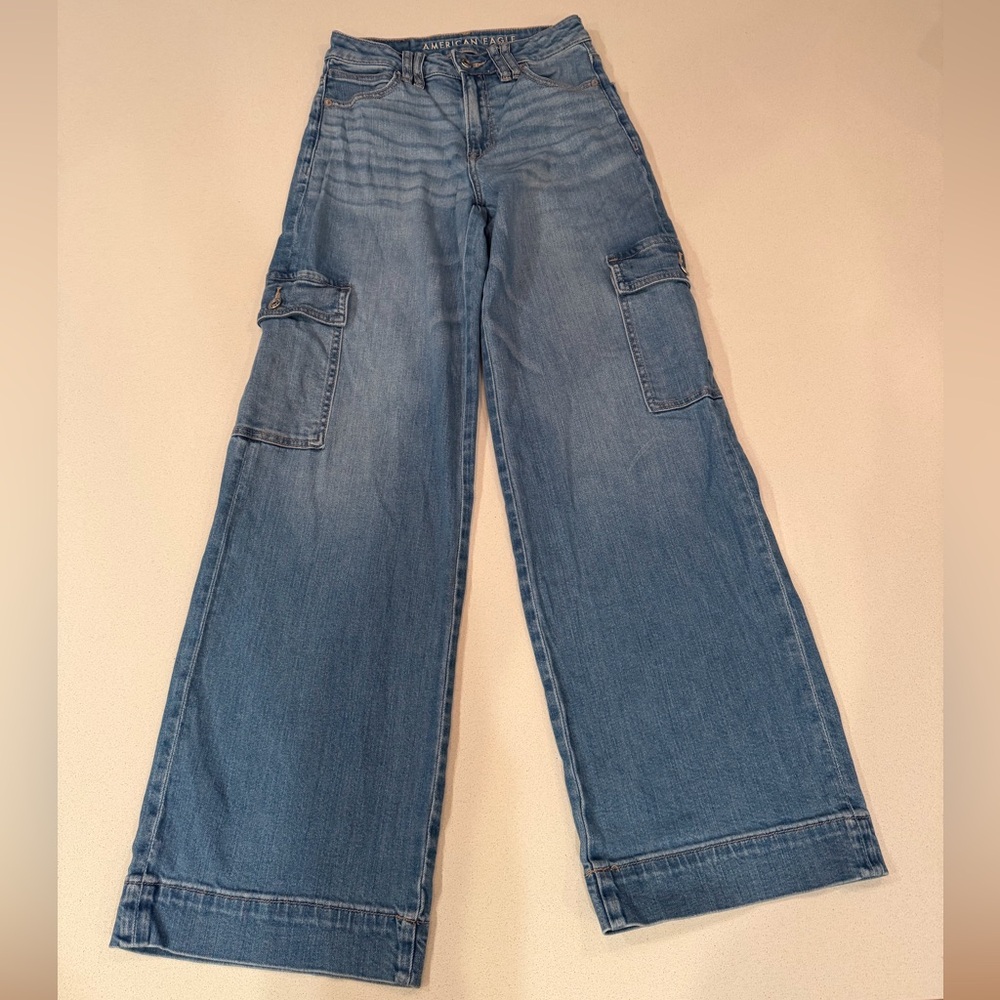 American Eagle OutfittersCargo Jeans